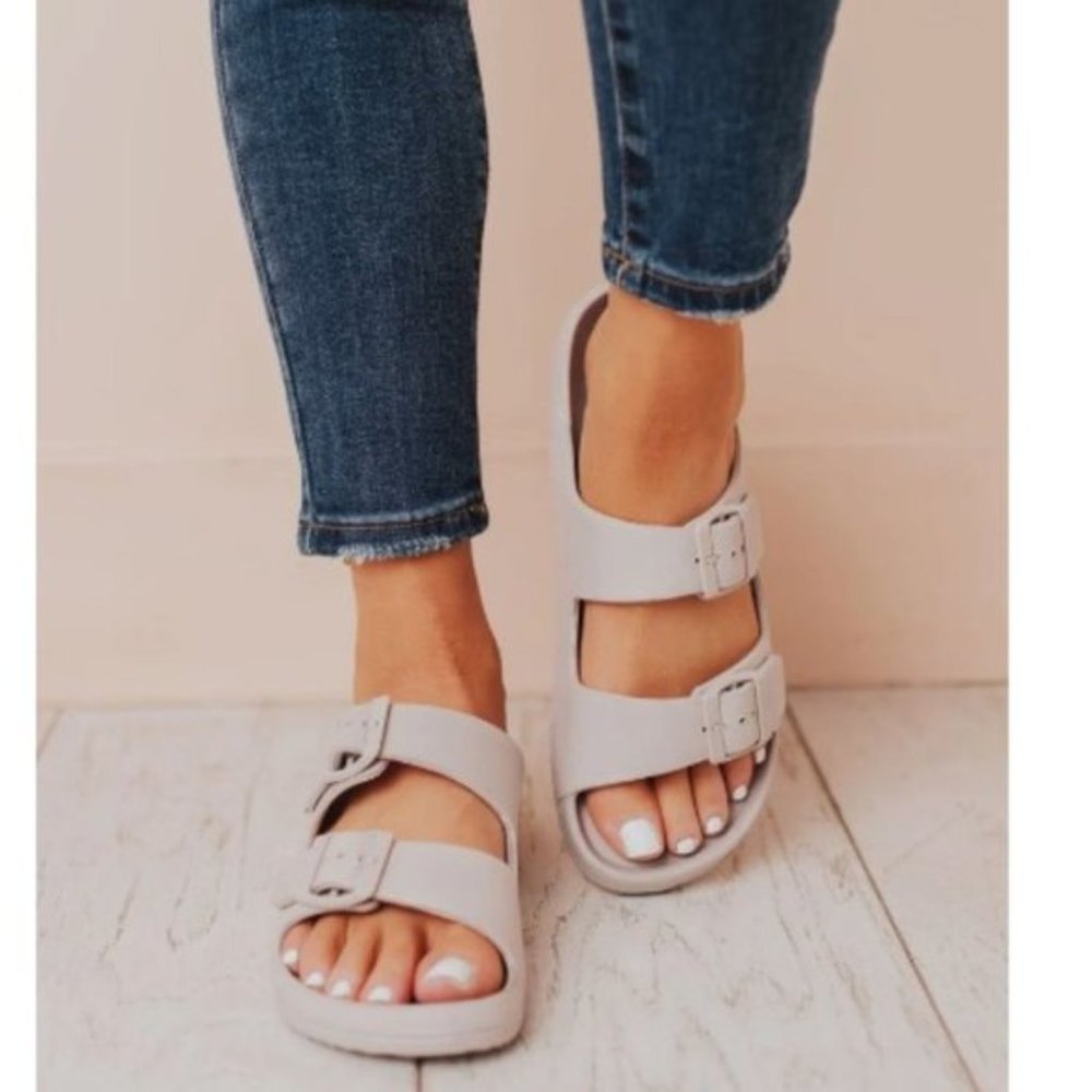 Lightweight Double Buckle Sandals – Taupe Grey